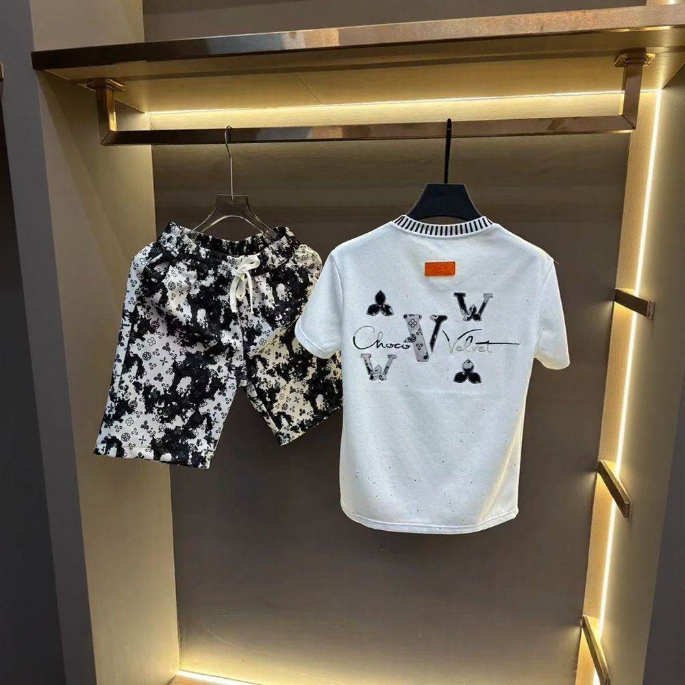 Sequin Clover Embroidered T-Shirt & Black & White Shorts