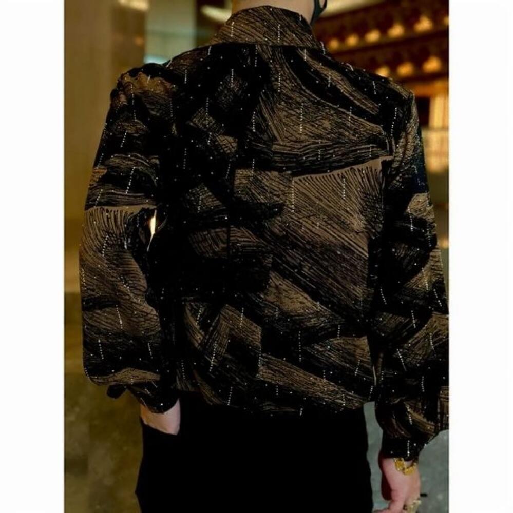 Brown Pattern Rhinestone T-Shirt