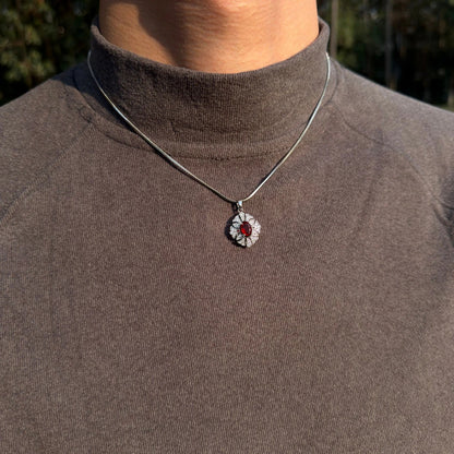 Retro Crimson Necklace