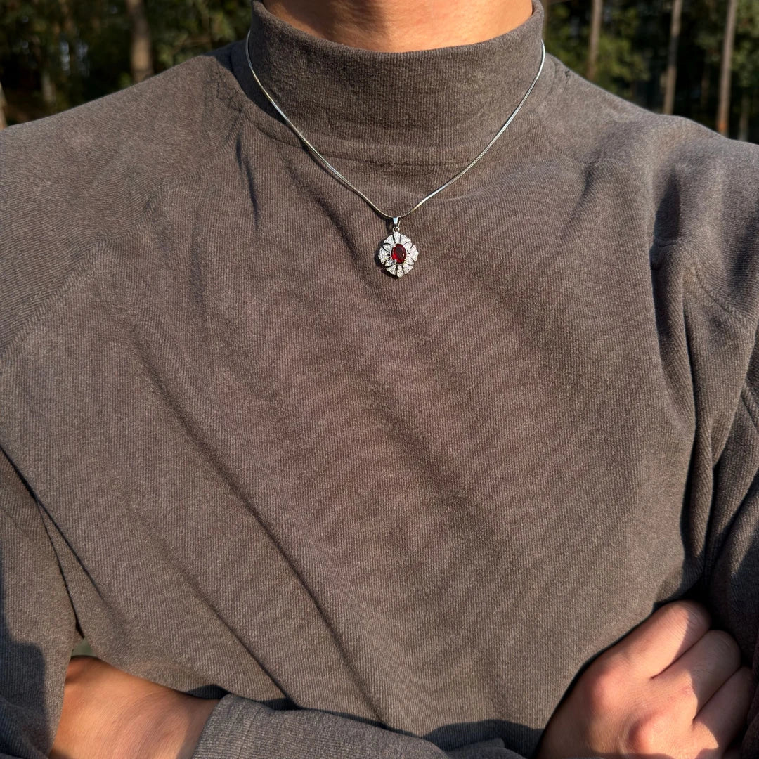 Retro Crimson Necklace