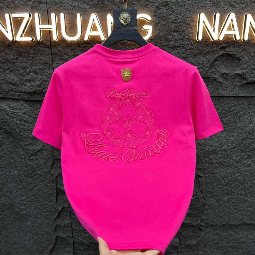 Clover Embroidered Three-Stripe T-Shirt