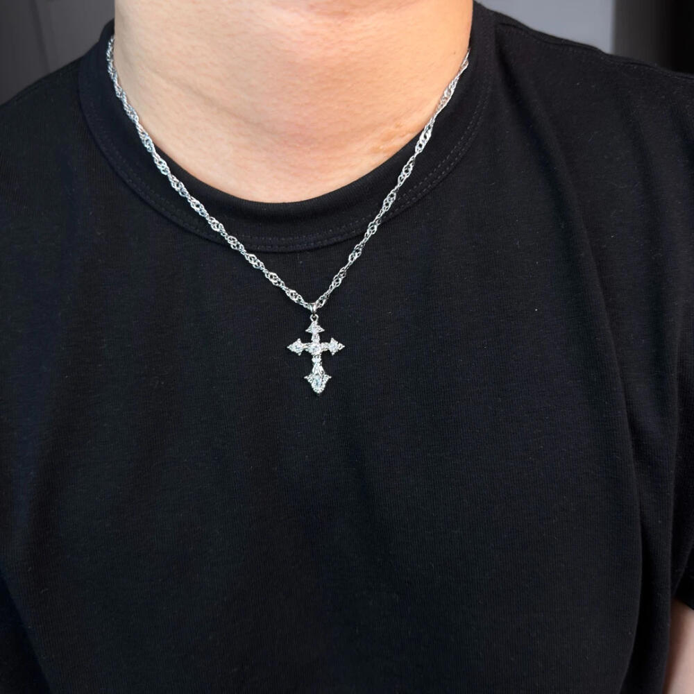 Exquisite Diamond-encrusted Cross Necklace
