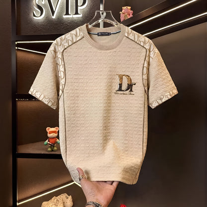 Bee Graphic T‑Shirt