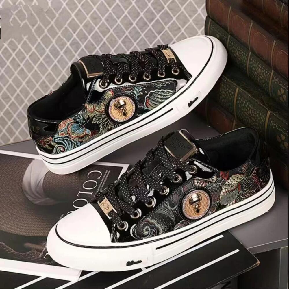 Luxury Embroidered Casual Shoes