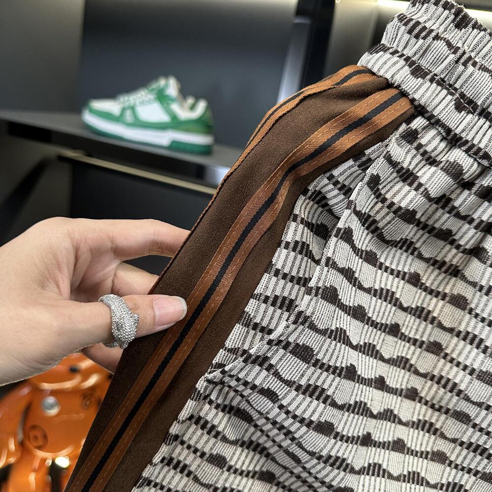 Wave & Side Stripe Casual Pants