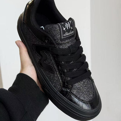 Black leather casual shoes with star pattern