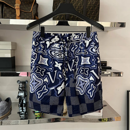 Square & Four-Leaf Clover Pattern Shorts