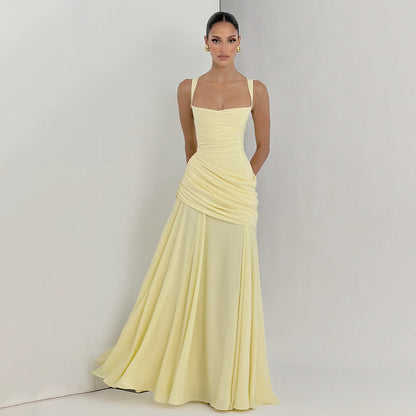 Spaghetti strap low-cut pleated tulle maxi dress