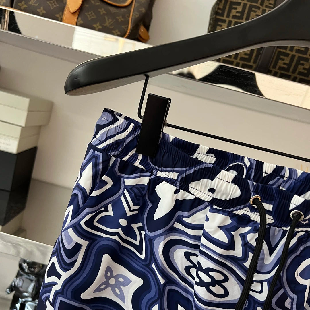 Square & Four-Leaf Clover Pattern Shorts