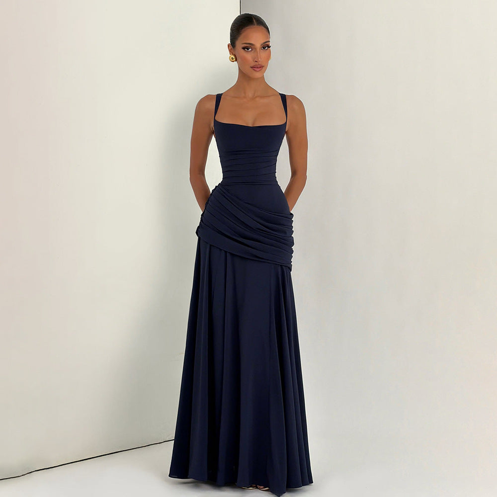 Spaghetti strap low-cut pleated tulle maxi dress