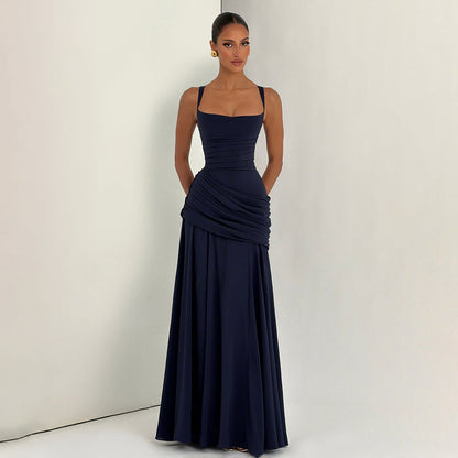 Spaghetti strap low-cut pleated tulle maxi dress