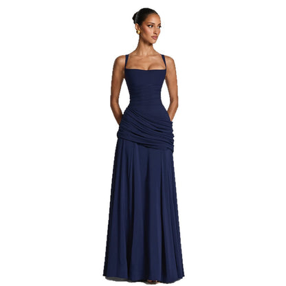 Spaghetti strap low-cut pleated tulle maxi dress