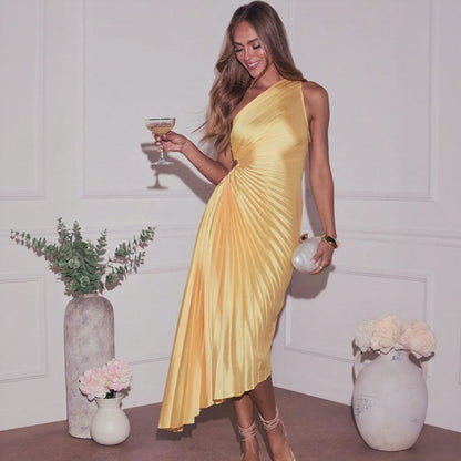 Pleated One-Shoulder Solid Evening Gown