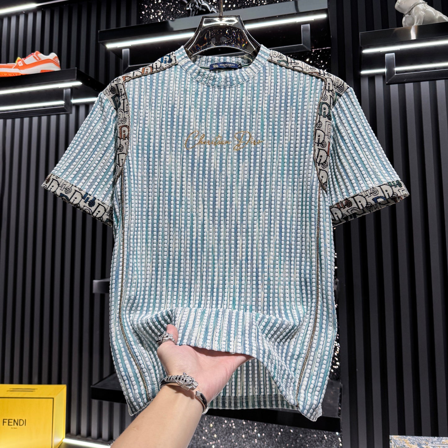 Blue Base Bee Pattern Spliced T-Shirt