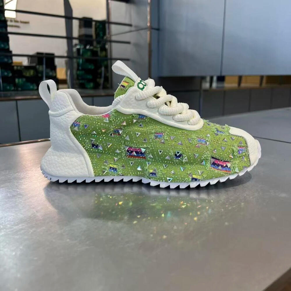 Personalized handcrafted rhinestone-encrusted casual platform sneakers