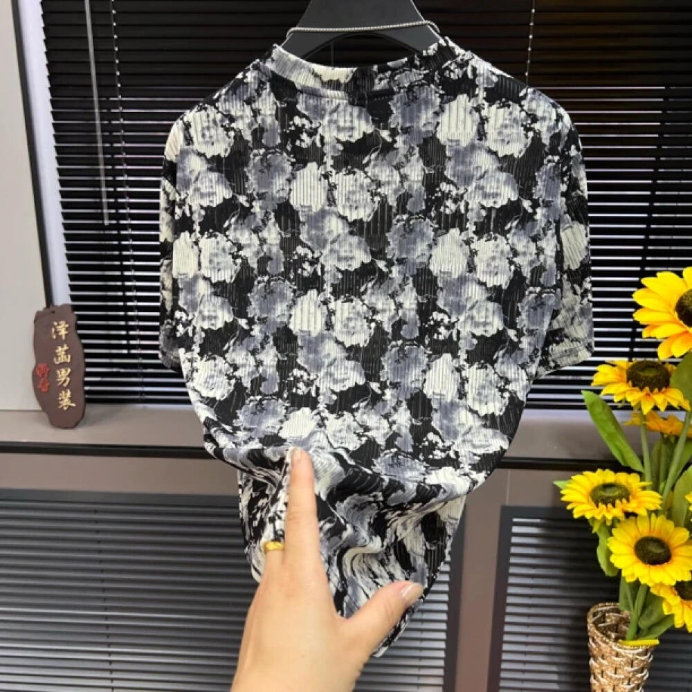 Breathable Mesh Black and White Pattern T-Shirt