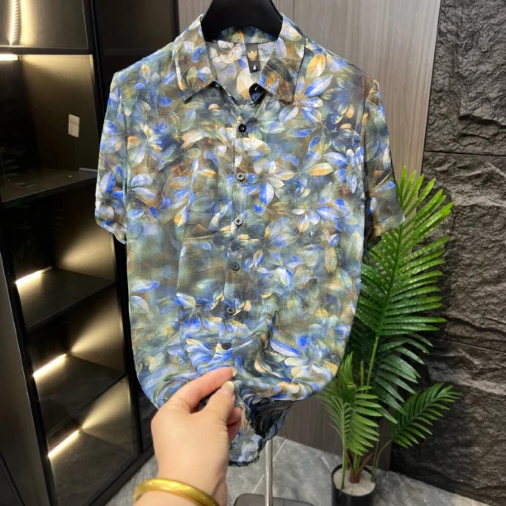 Lightweight Leaf Print Shirt