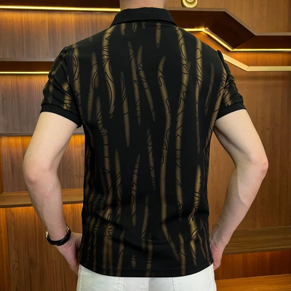 Elegant Gold Horse Head Fluid Texture Lapel Polo