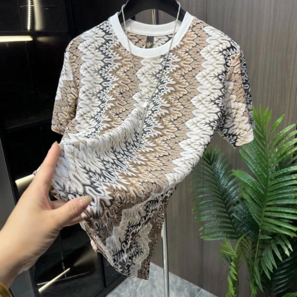 Wave Pattern Breathable T-Shirt