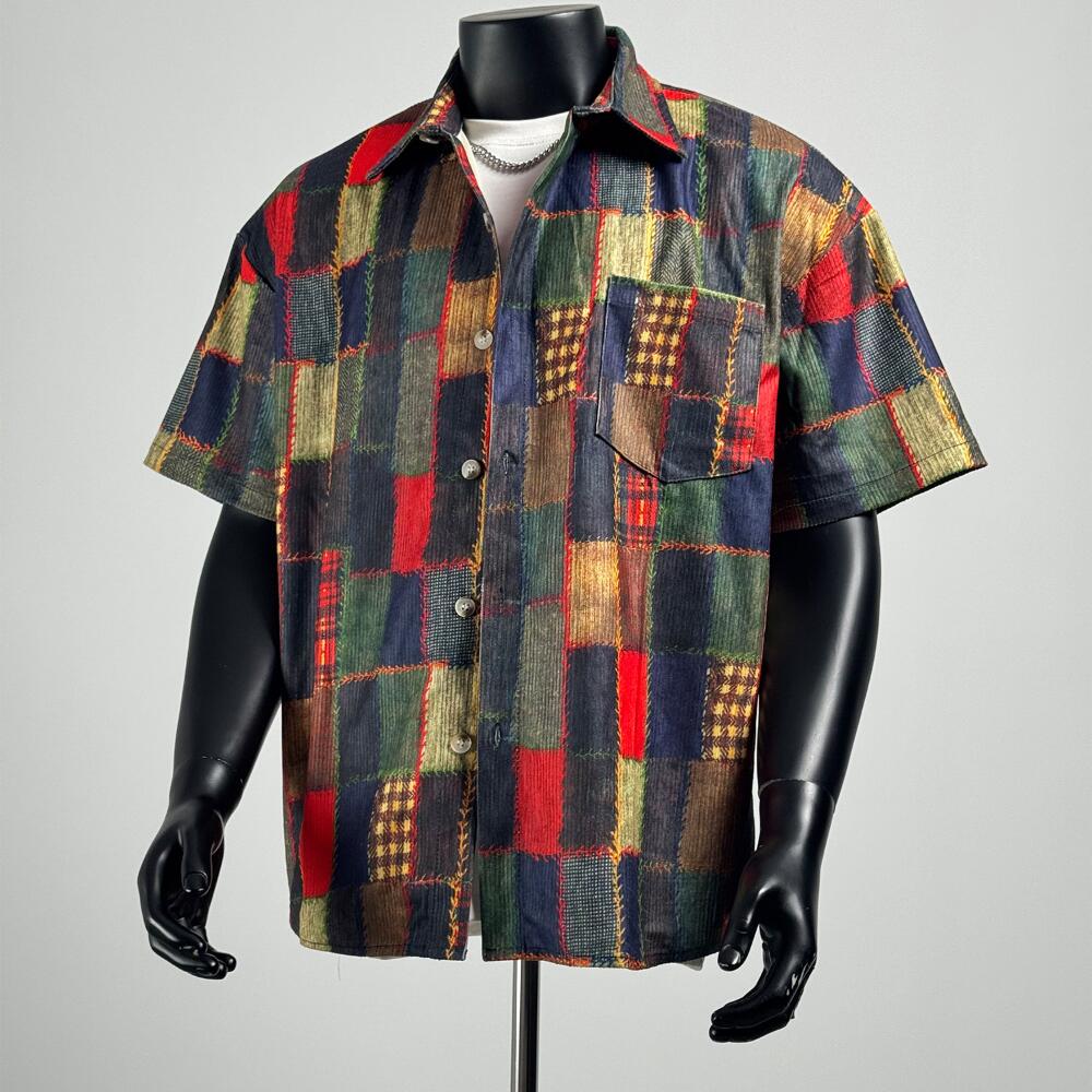 Colorful plaid short-sleeved shirt