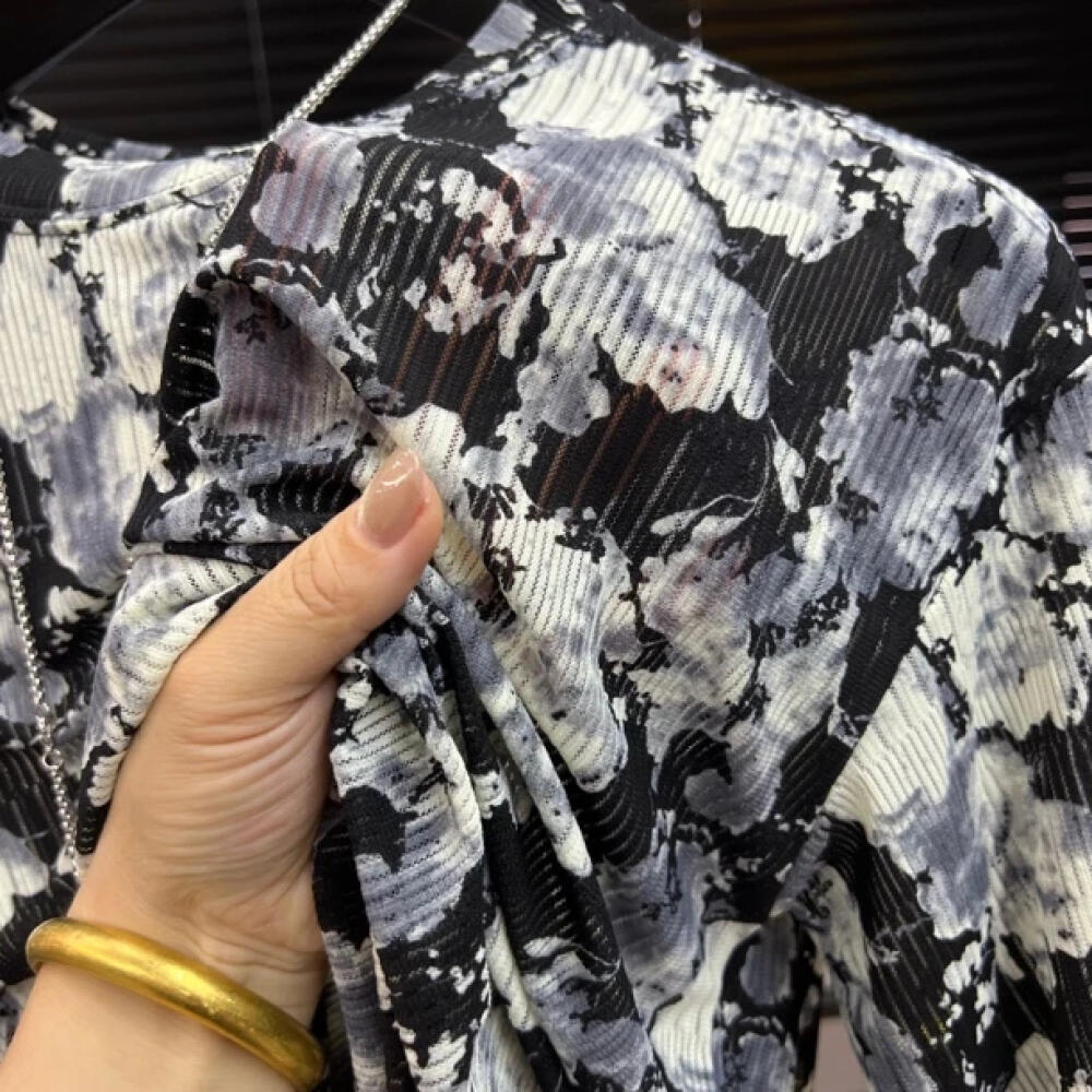Breathable Mesh Black and White Pattern T-Shirt