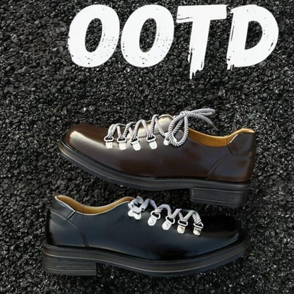 Independent design Martin boots